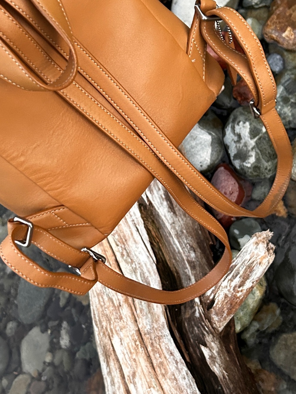 Vintage Coach 9858 Tan Glove‑Tanned Leather Drawstring Backpack - Picture 15 of 16